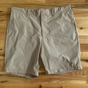 J. Crew 9" Inseam Tan Chino Shorts Size 33W